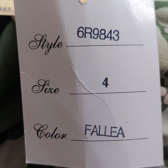 NWT TRACY REESE SILK SKIRT  Bubble Hem line Size 4 - Picture 13 of 15